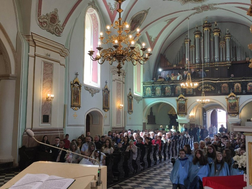 Uroczysta imieninowa msza święta w intencji ks. prałata dr Wojciecha Paca [ZDJĘCIA]