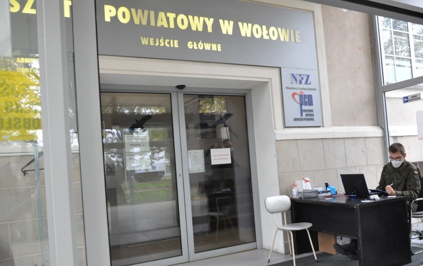 Żołnierze WOT pomagają wielu szpitalom na Dolnym Śląsku