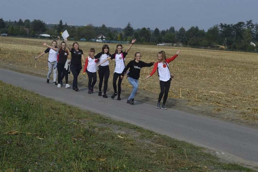 Młodzieżowe drużyny pożarnicze z gminy Opatówek rywalizowały w XI Rajdzie MDP