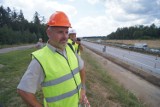 Budowa autostrady A1. Pierwszy odcinek betonowej jezdni koło Radomska przekazany kierowcom [ZDJĘCIA, FILM]