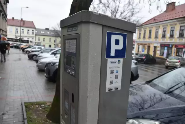 Wszystkie parkomaty w Tarnowie od 1 lutego, naliczają już opłaty według nowego cennika. Ten został umieszczony na urządzeniach