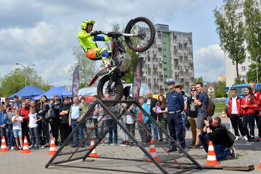 Festyn motocyklowo-rowerowy w Kielcach. Gościem uczestnik Rajdu Dakar Maciej Giemza 