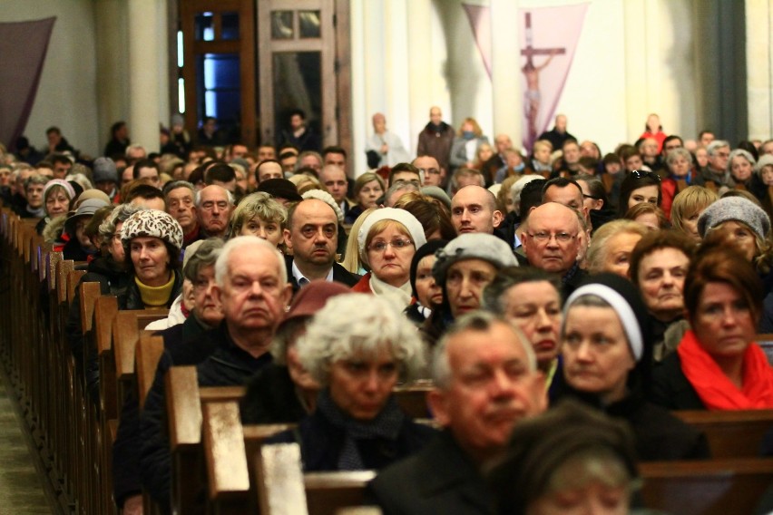 Wielki Piątek w łódzkiej katedrze