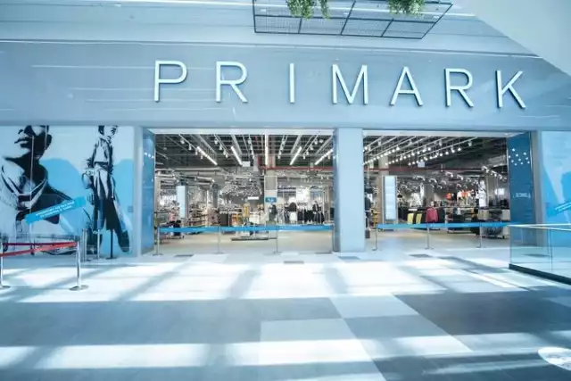 Pierwszy Primark w Polsce został otwarty w ubiegłym roku w Warszawie w Galerii Młociny. Kolejny sklep zostanie otwarty po weekendzie majowym w Poznaniu
