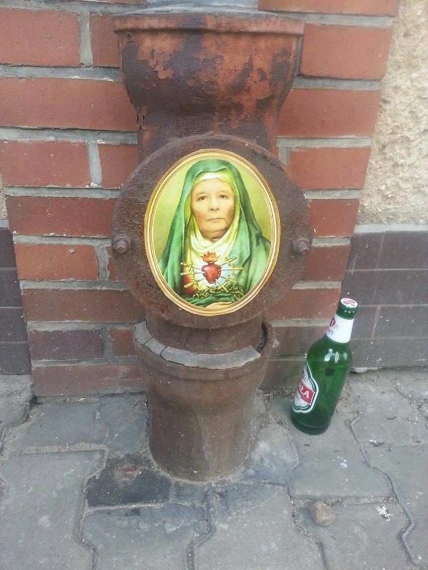 Obrazek Matki Boskiej z twarzą Jarosława Kaczyńskiego? Tak,...
