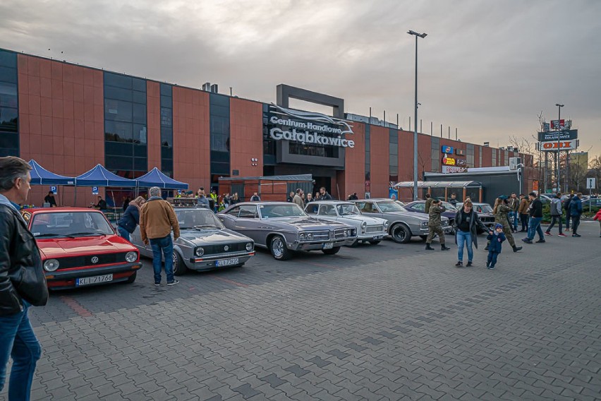 Zlot charytatywny i zakończenie sezonu z Night Race Nowy Sącz