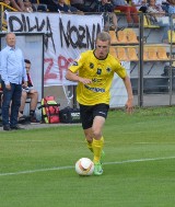 Gryf Wejherowo przegrał z GKS Bełchatów. Żółto-czarni mecz kończyli w ósemkę