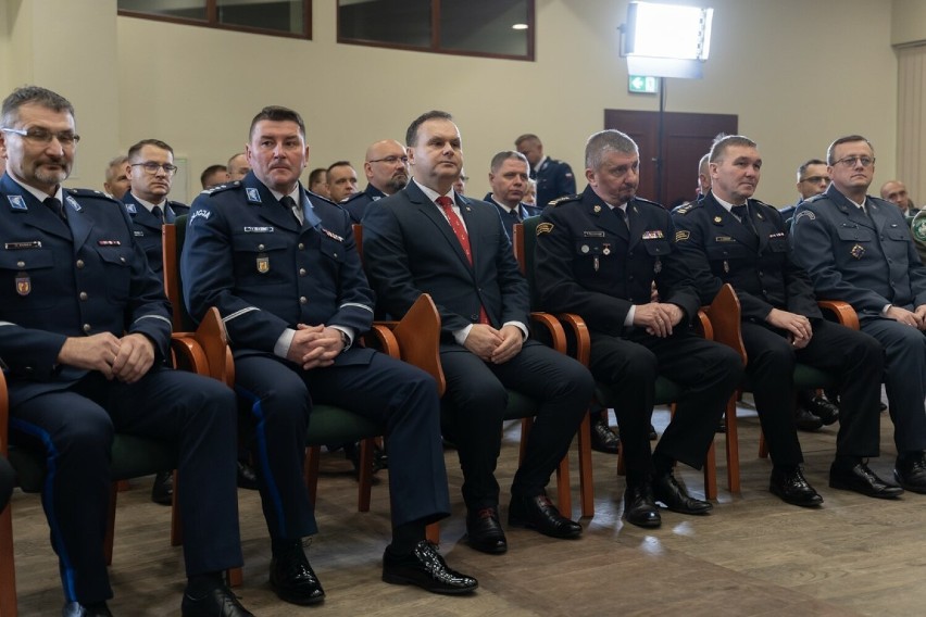 Nagrody marszałka województwa łódzkiego dla 55 policjantów i...