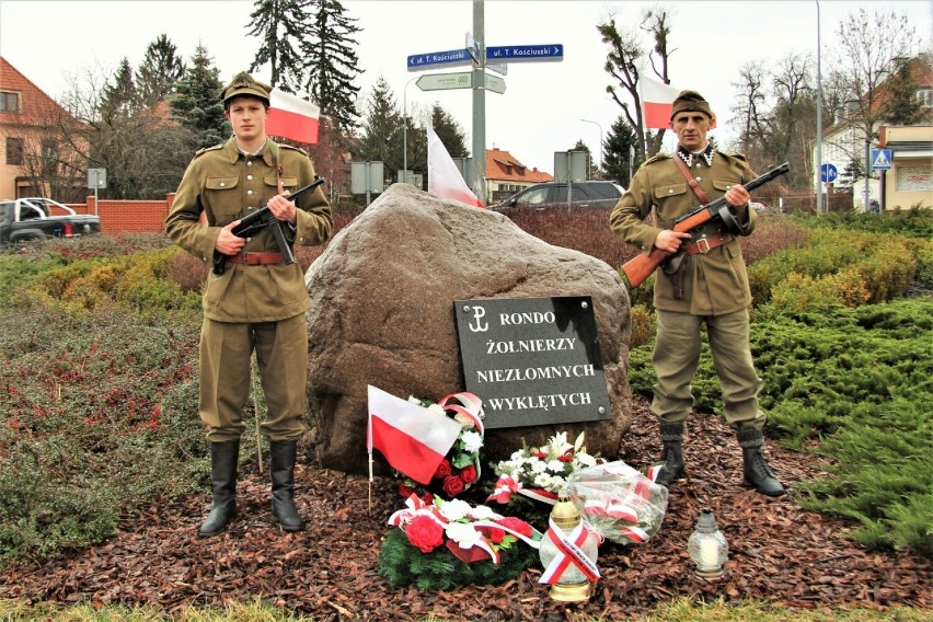 Armio wyklęta - Elbląg pamięta: VIII Elbląski Marsz Pamięci Żołnierzy Wyklętych! ZDJĘCIA