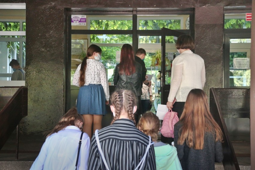 Uczniowie szkoły przy Ścinawskiej we Wrocławiu