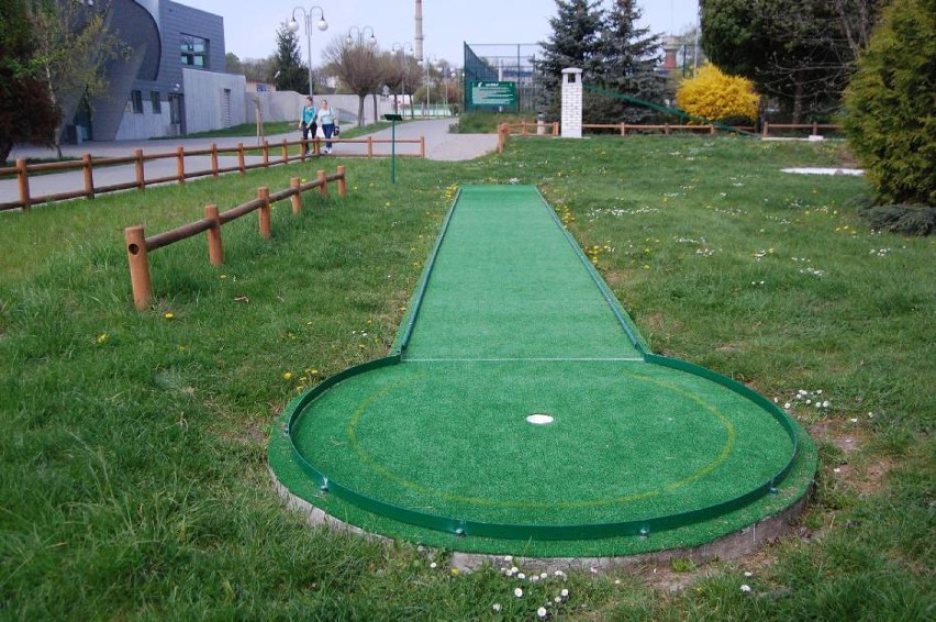 MINIGOLF
14 czerwca (środa)	
• godz. 16.30 - pole do...