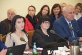 Miejscy radni PiS z Kędzierzyna-Koźla także oburzeni brakiem stanowisk w radzie. "Buta, arogancja i lekceważenie"
