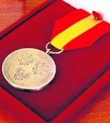 Samorząd nagradza wybitne osobistości Odznaką za Zasługi dla Województwa Łódzkiego