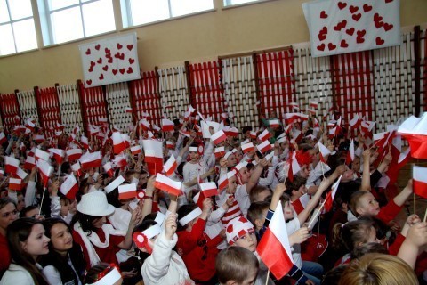 Święto Flagi dla najmłodszych w gminie Trąbki Wielkie