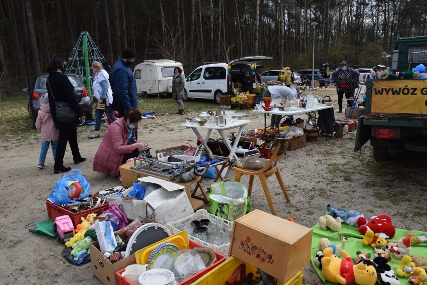 Tak wyglądała ostatnia wyprzedaż garażowa na Dzikiej Ochli w...