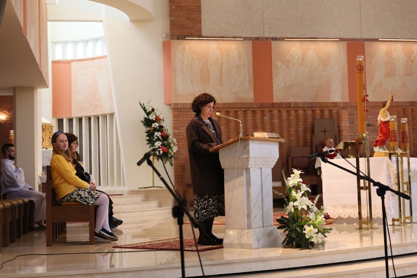 Wspólna modlitwa i koncert w parafii świętego Józefa na rzecz chorej Malinki z Kielc. Zobacz na zdjęciach, co się działo
