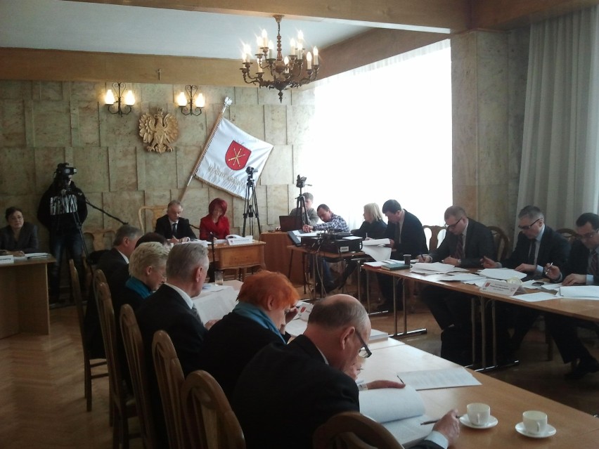 Absolutoryjna sesja Rady Miasta w Kraśniku: Spędź polityczny czwartek razem z nami