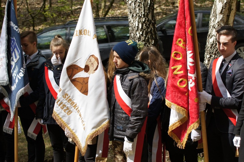 Msza polowa w Lesie Winiarskim w Kaliszu ku czci ofiar II...