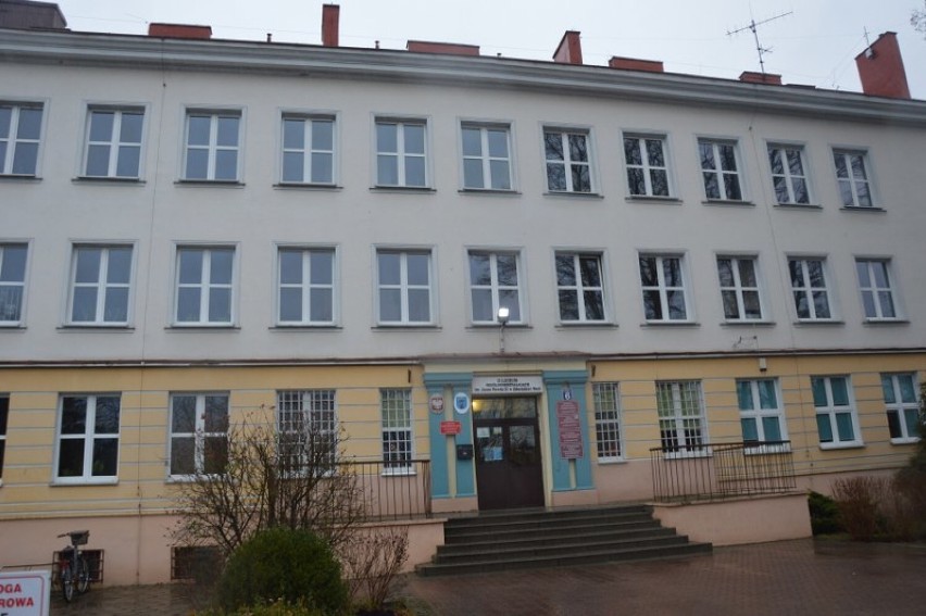 Ponad dwa miliony złotych na remonty powiatowych szkół w...
