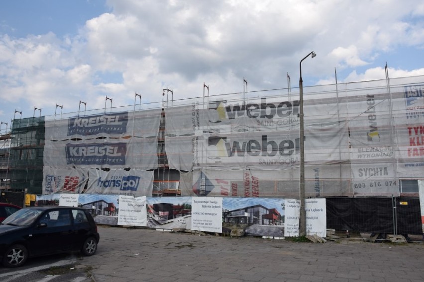 Wkrótce pierwsze odbiory budowlane galerii handlowej w Lęborku ZDJĘCIA