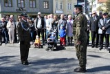 Żołnierze otrzymali wyższe stopnie wojskowe i odznaczenia podczas obchodów Święta Konstytucji 3 Maja 