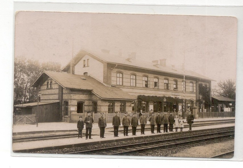 Świebodzin: Dworzec kolejowy. Prawie nic się nie zmienił...