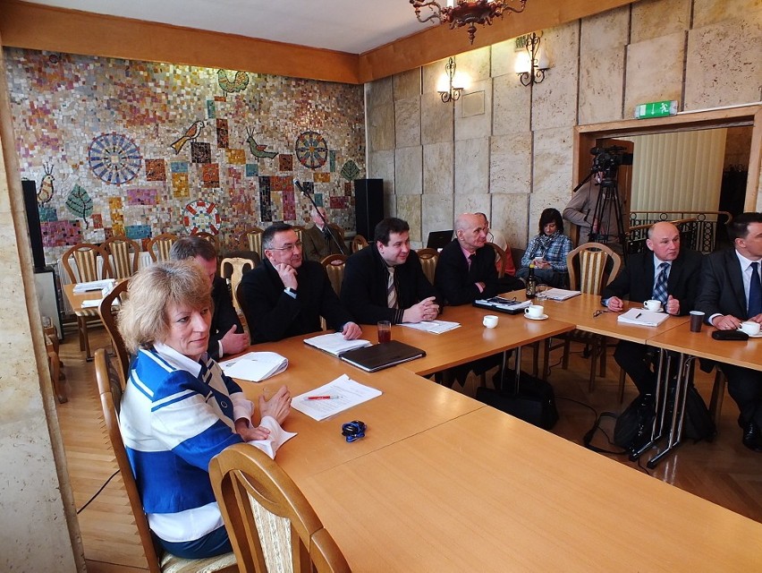 XXXIII zwyczajna sesja Rady Miasta w Kraśniku rozpocznie się...