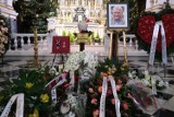 Tak wyglądał pogrzeb Marka Gaszyńskiego. Dziennikarz i autor tekstu "Snu o Warszawie" spoczął na Powązkach