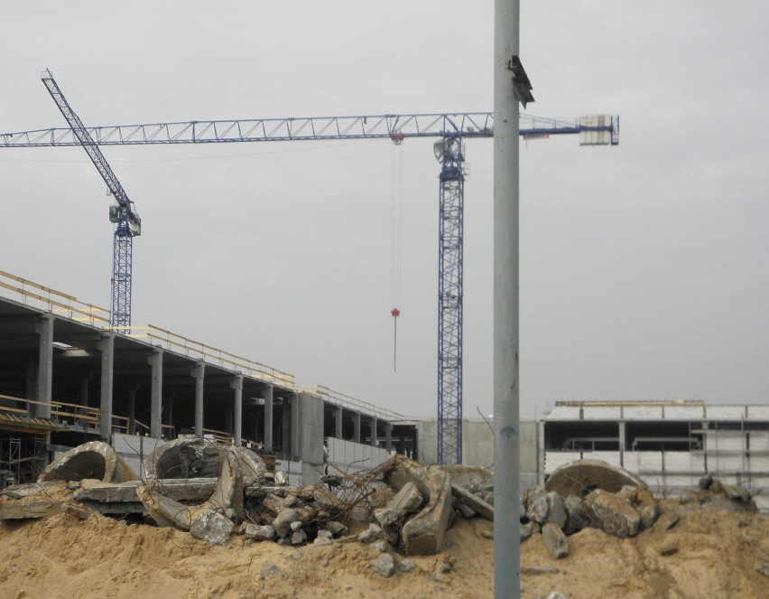 Budowa cetrum handlowego Plaza Centers w Toruniu