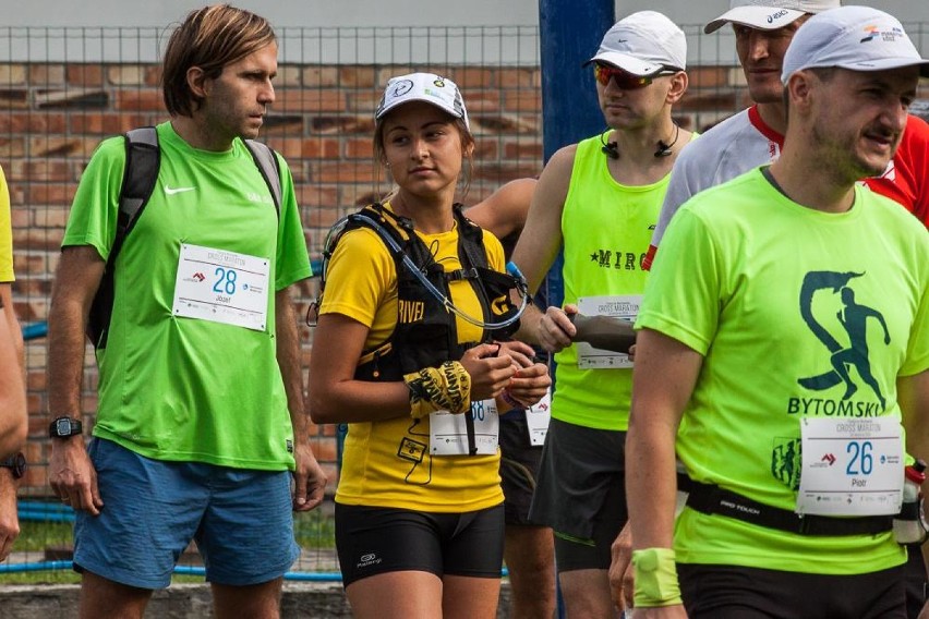 Cross Maraton Pustyni Błędowskiej 2016 i Półmaraton Suhara - zobacz zdjęcia i wyniki