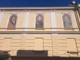 Trzy murale na ścianie budynku Centrum Kulturalnego w Przemyślu [ZDJĘCIA]