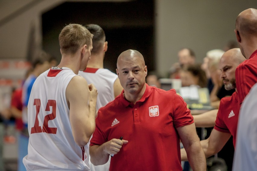Trener Taylor podał skład kadry koszykarzy, która będzie trenowała w Wałbrzychu 