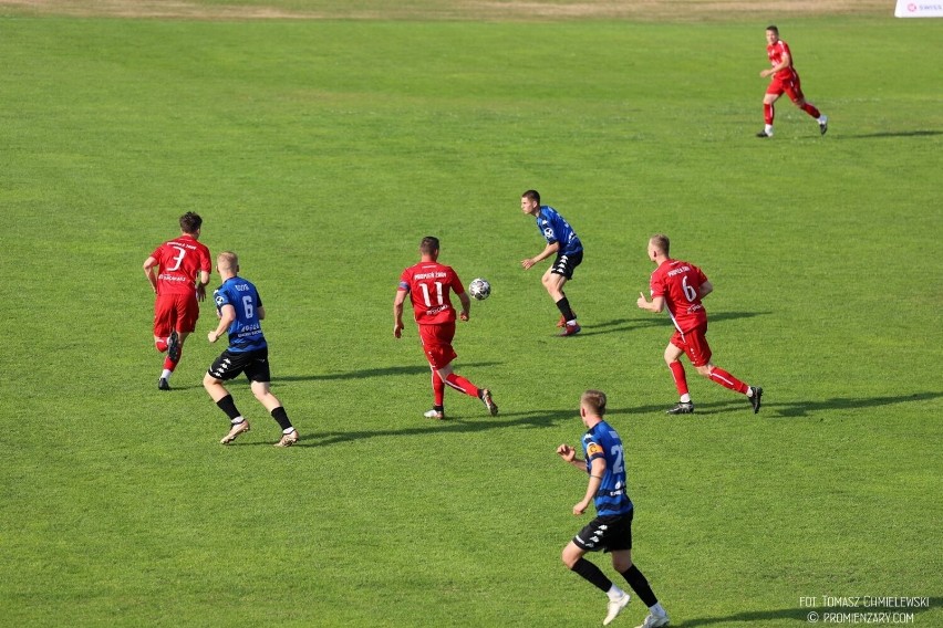 Jedynego gola meczu w Żarach strzelił Maciej Konsewicz