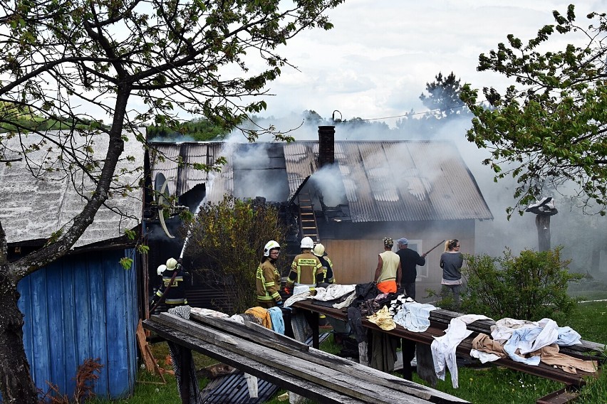Rodzina z Bieśnika (gmina Łużna) straciła w pożarze dorobek...