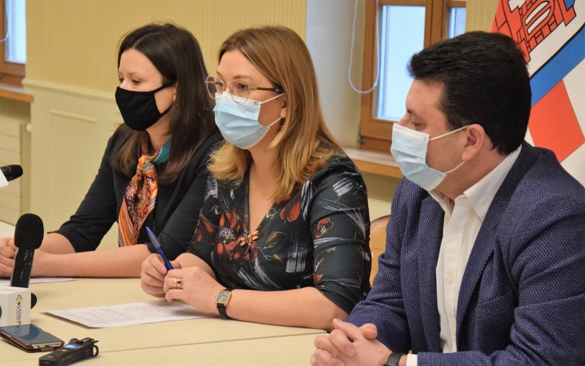 Projekt uchwały w sprawie dotacji za wymianę "kopciuchów" w Kaliszu budzi sprzeciw opozycji