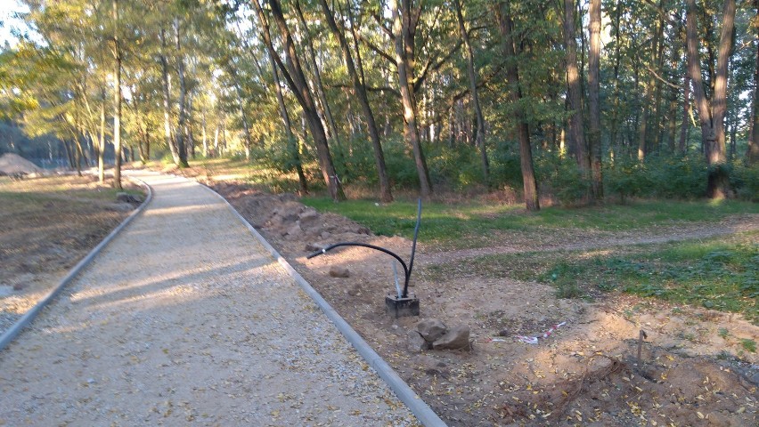 Helikopter w Parku Leśnym. Tak ma wyglądać park militarny