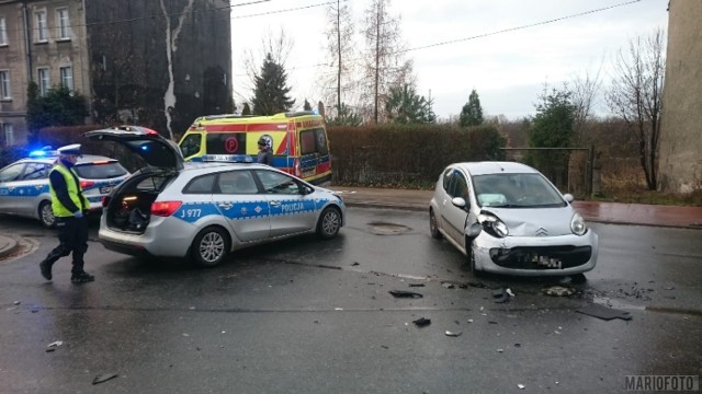 Kolizja w Opolu. Na Alei Przyjaźni w Opolu skoda uderzyła w citroena, sprawca był pijany.