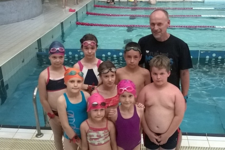 WOPR w Turku uczy pływać