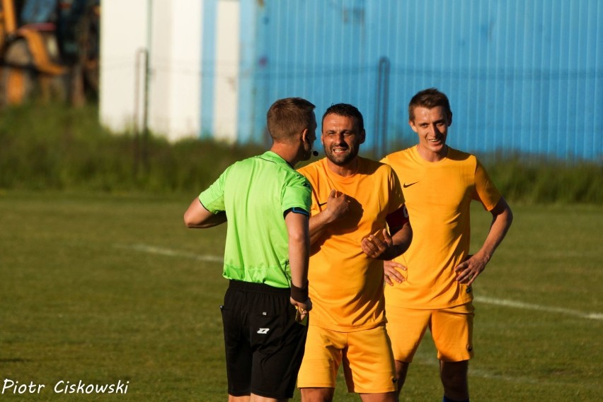 Kaszuby Połchowo - GKS Sierakowice 4:0 (2:0). Piłkarski...