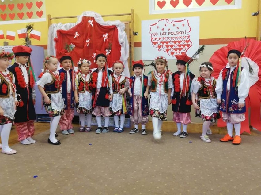 Przedszkolaki zaśpiewały hymn Polski [ZDJĘCIA]