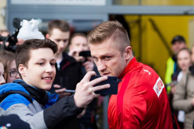 Kadrowicze trenowali na stadionie Polonii. W sobotę ważny mecz z Czarnogórą [ZDJĘCIA]