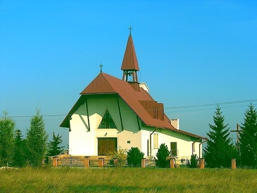 Furmany - wieś, w gminie Gorzyce, założyli w połowie XVIII...