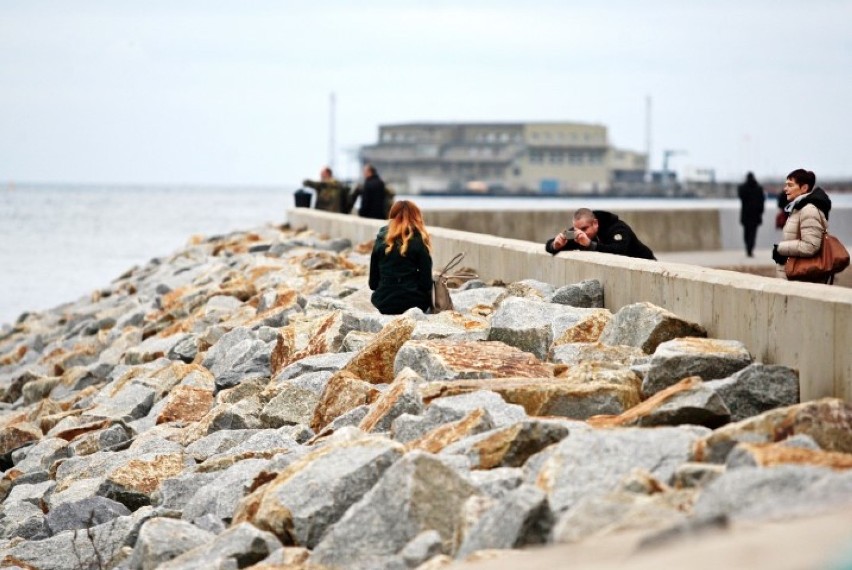 Bulwar czy falochron? Przy osadzie rybackiej w Gdyni powstało nowe miejsce do spacerów [ZDJĘCIA]
