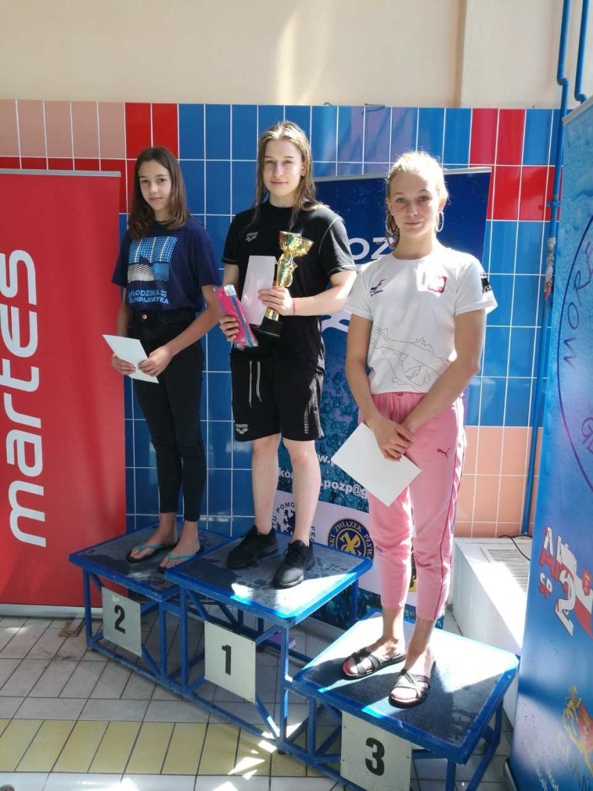 Pływanie. MAL WOPR w czołówce pomorskiej ligi, Paulina najlepszą 14-latką w województwie, pozostali zawodnicy też się spisali