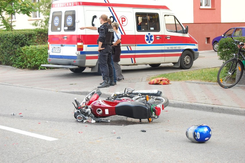 Wypadek motocyklisty w Kwidzynie. Poszkodowany trafił do szpitala