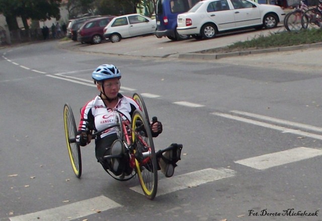 Ewa podczas XXIII Biegu Zbąskich , na pożyczonym rowerze