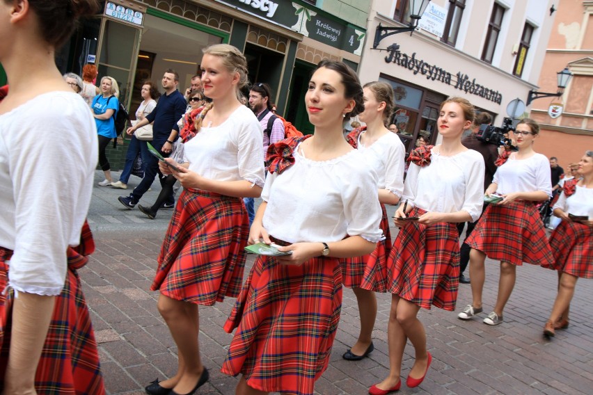 Toruń: Dudziarze opanowali starówkę [ZDJĘCIA]