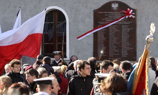 Gdyńskie obchody rocznicy tragedii smoleńskiej i zbrodni katyńskiej