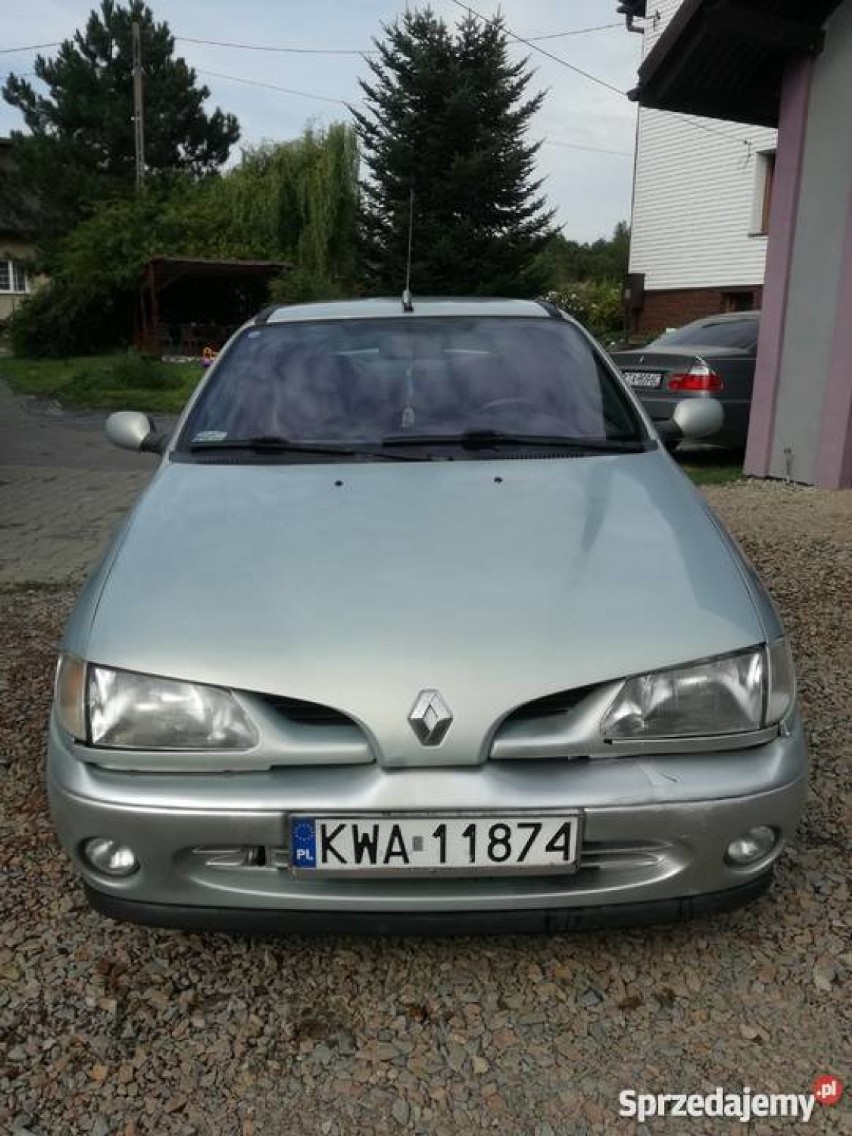Renault Megane 1.6
rok produkcji: 1999
cena: 1 300 zł