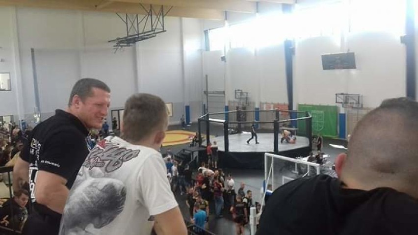 Zawodnicy MMA zawitają do hali widowiskowo - sportowej w Bolszewie